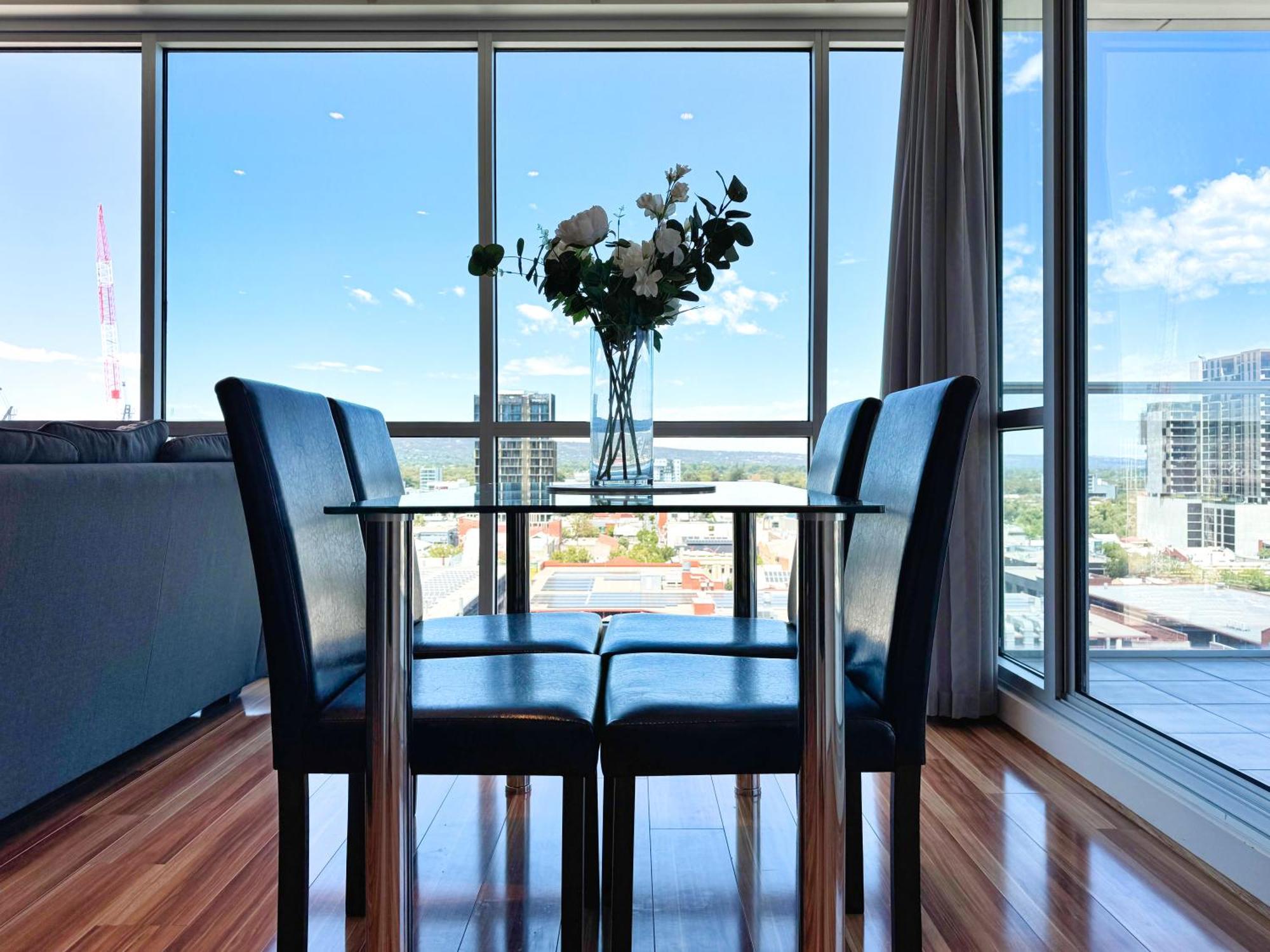 Amyra Residences At The Rowlands Apartments Аделаида Экстерьер фото